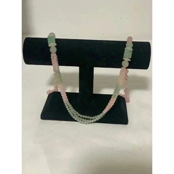 Vintage Rose Quartz Hand Knotted,Jadeite Green And Pink Necklace Vintage 32 inch - Picture 6 of 13